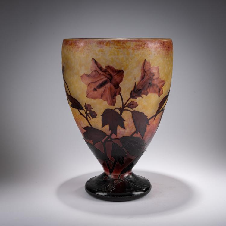 Bild 2 zu Objekt, Goblet vase 'Hibiscus', 1919, Daum Fr&egrave;res, Nancy, 182A 64