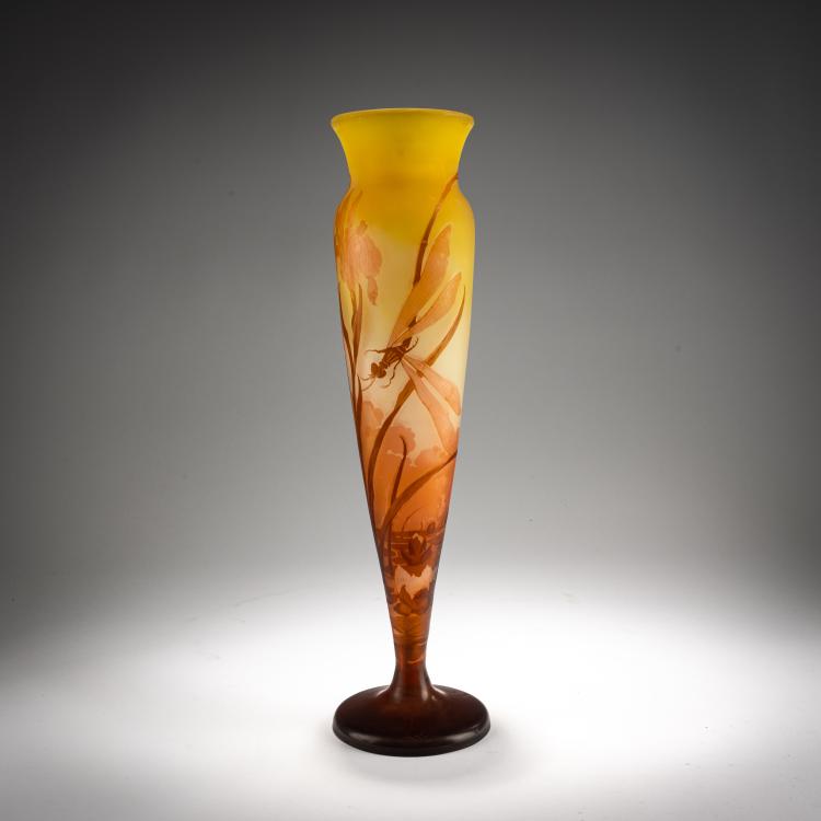 Bild 1 zu Objekt, Goblet vase 'N&eacute;nuphars et libellule', 1908-20, Gall&eacute;, Nancy, 182A 109