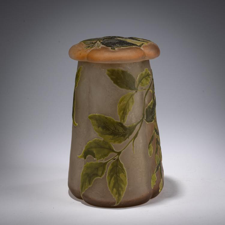 Bild 2 zu Objekt, Jar '&Eacute;rable &agrave; feuilles de fr&ecirc;ne', presumably 1905-08, Gall&eacute;, Nancy, 182A 98