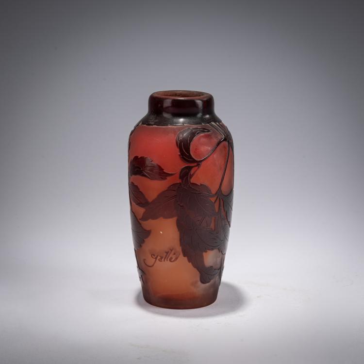 Bild 1 zu Objekt, Vase 'Sorbiers', 1925-36, Gall&eacute;, Nancy, 182A 135
