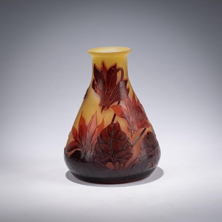 Hauptbild zu Objekt, Vase 'Cyclamens', 1920-36, Gall&eacute;, Nancy, 182A 130
