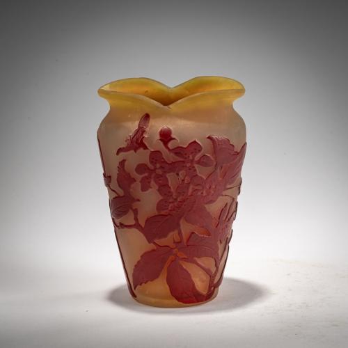 Vase 'Fleurs de Cerisier', 1920-36