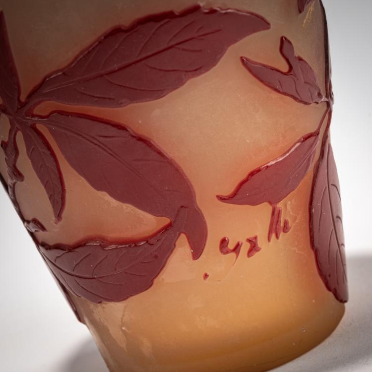 Bild 3 zu Objekt, Vase 'Fleurs de Cerisier', 1920-36, Gall&eacute;, Nancy, 182A 131