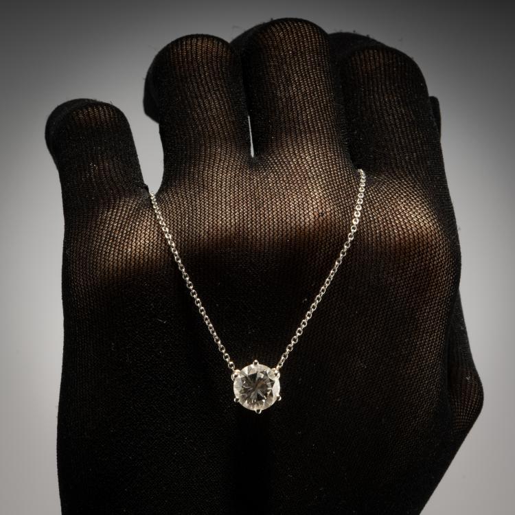 Bild 1 zu Objekt, Solit&auml;r Brillant Halskette, Tiffany & Co., 