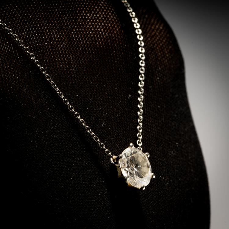 Bild 4 zu Objekt, Solit&auml;r Brillant Halskette, Tiffany & Co., 