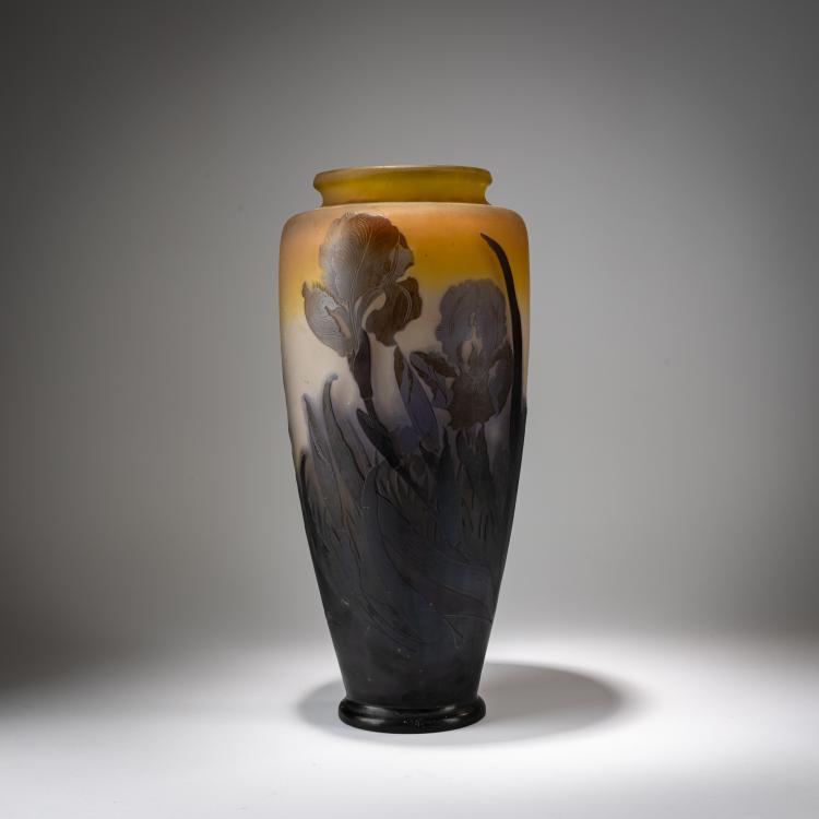 Hauptbild zu Objekt, Huge vase 'Iris', 1908-20, Gall&eacute;, Nancy, 182A 115