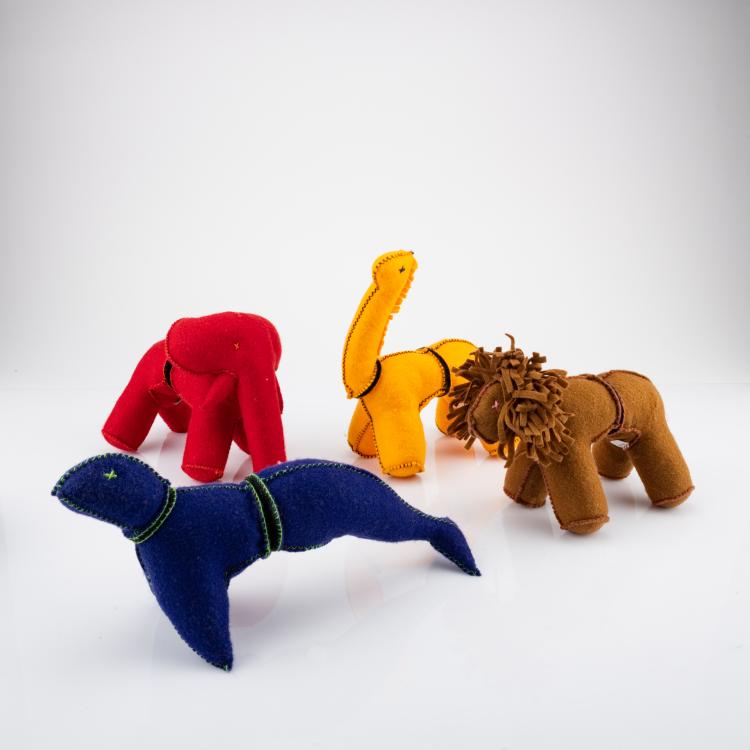 Hauptbild zu Objekt, Four animals 'I Ching' from the 'd. House' collection, 1990s, Vittorio Locatelli, Driade, Corsico, 181A 130