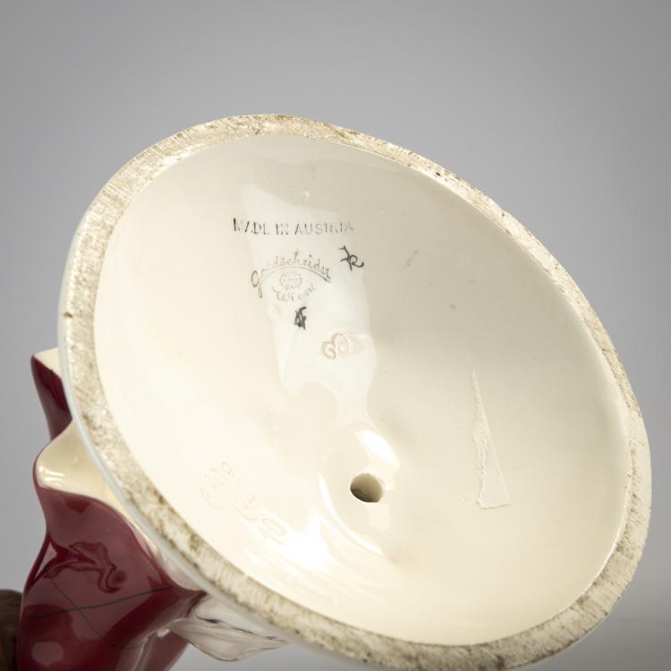 Bild 5 zu Objekt, 'Stehende junge Dame im Wind', um 1931, Nellie Fried, Goldscheider, Wien / Vienna, 182A 385
