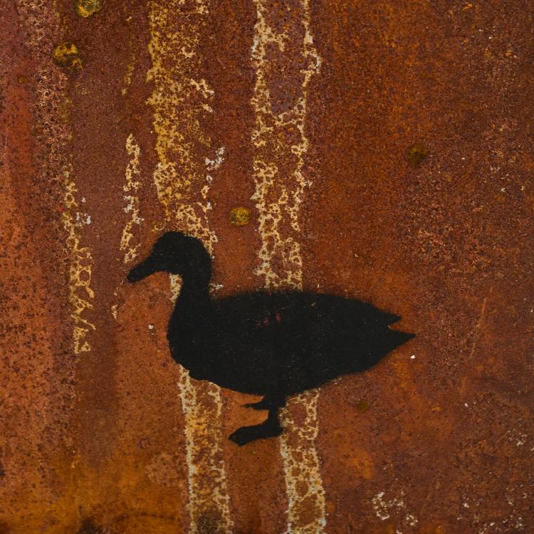 Bild 3 zu Objekt, 'Be Your Personal Revolution', 2020,  Van Ray, 181C 836