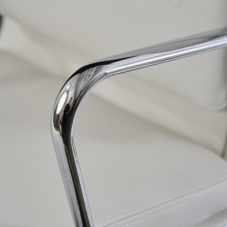 Bild 4 zu Objekt, Two armchairs 'Soft Pad', 1969, Charles Eames,Ray Eames, Vitra, Birsfelden, 181A 396