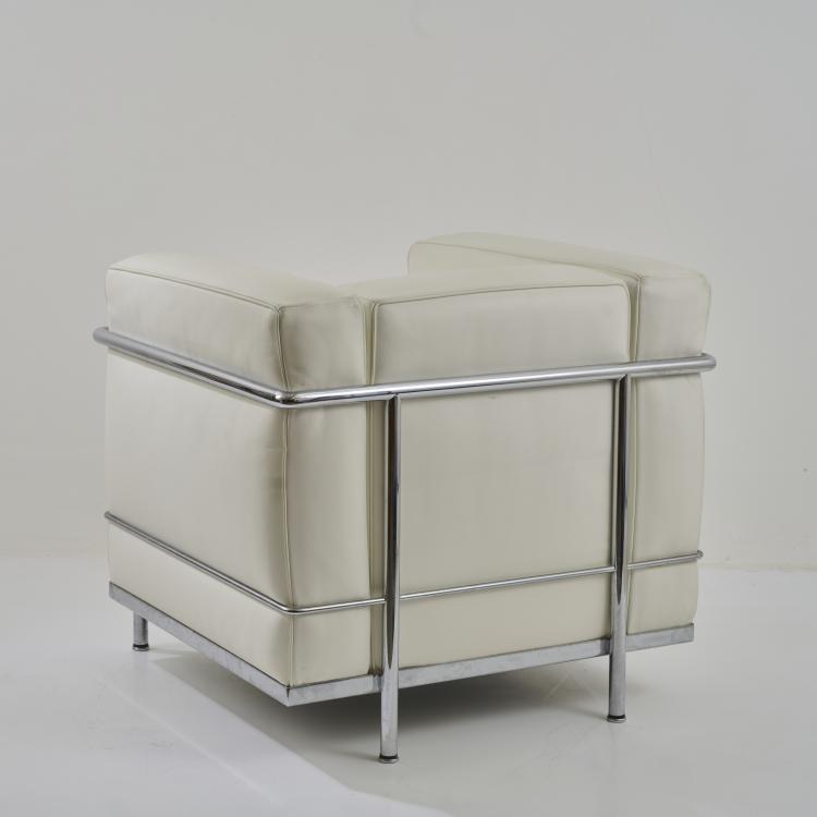 Bild 2 zu Objekt, 'LC 2' easy chair, 1928 (Design), Pierre Jeanneret,Charlotte Perriand,Le Corbusier Charles-&Eacute;douard Jeanneret-Gris, Cassina, Mailand / Milan, 181A 172