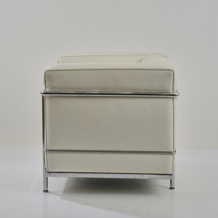 Bild 3 zu Objekt, 'LC 2' easy chair, 1928 (Design), Pierre Jeanneret,Charlotte Perriand,Le Corbusier Charles-&Eacute;douard Jeanneret-Gris, Cassina, Mailand / Milan, 181A 172