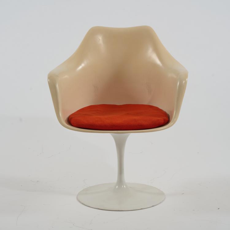 Bild 2 zu Objekt, Five '151' chairs, 1956-57 (design), Eero Saarinen, Knoll International, New York, 181A 228