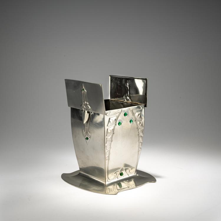 Bild 1 zu Objekt, Box, c. 1905, Liberty & Co., London (STIL / STYLE), 182A 469
