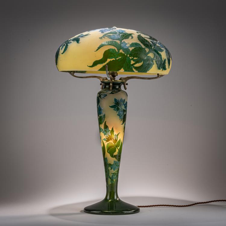 Bild 1 zu Objekt, Table light 'Campanules', 1920-24, Gall&eacute;, Nancy, 