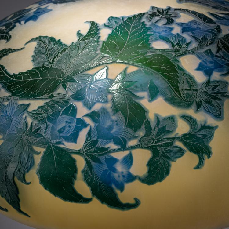 Bild 2 zu Objekt, Table light 'Campanules', 1920-24, Gall&eacute;, Nancy, 