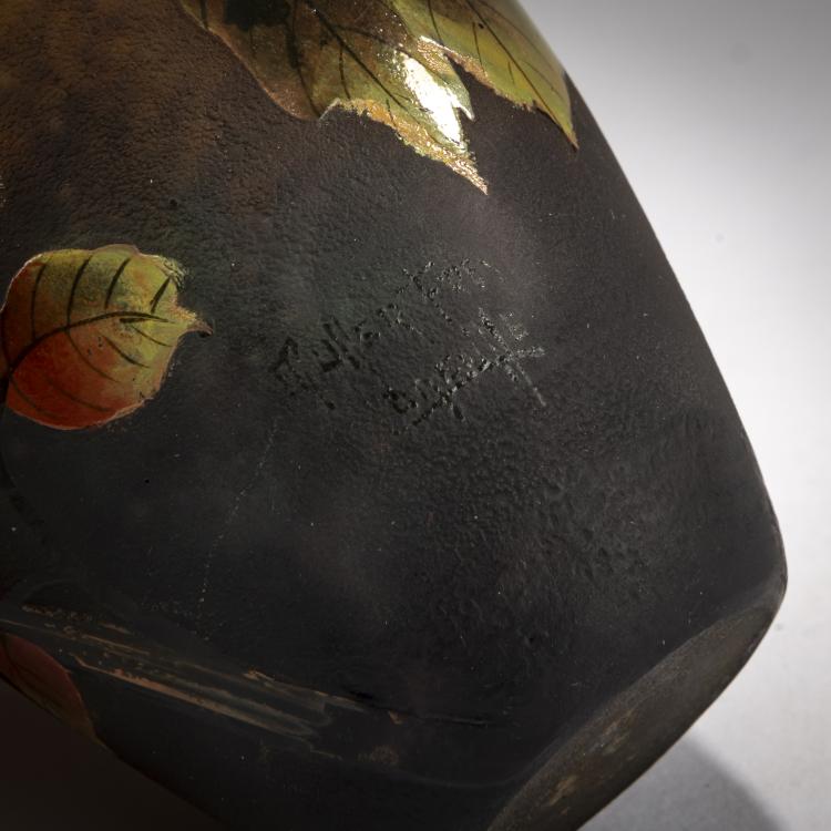 Bild 3 zu Objekt, Kleine Vase 'Framboises', um 1925, Muller Fr&egrave;res, Lun&eacute;ville, 182A 162