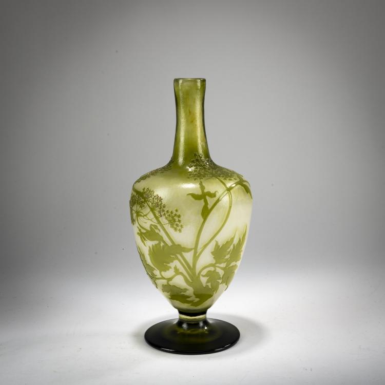 Bild 1 zu Objekt, Bottle-shaped Vase 'Ombelles et Foug&egrave;res', c. 1900, Emile Gall&eacute;, Gall&eacute;, Nancy, 182A 91