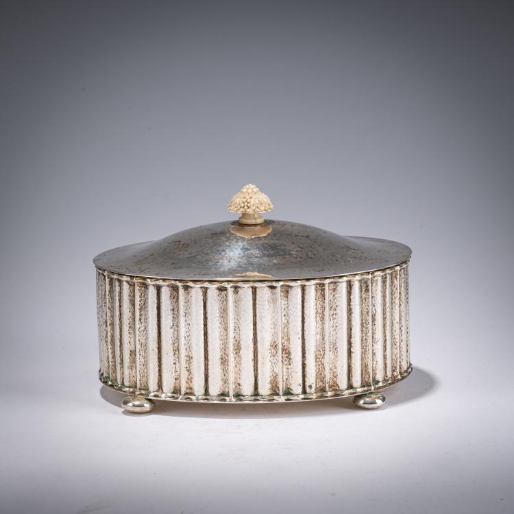 Hauptbild zu Objekt, Historisierende Zuckerdose mit Elfenbeinknauf, um 1900, Schlei&szlig;ner & S&ouml;hne, Hanau, 182A 435