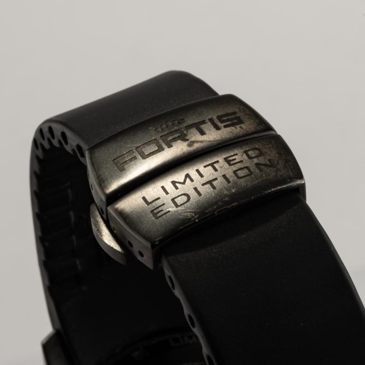 Bild 3 zu Objekt, Wristwatch '2&pi;', 2015 (design), Rolf Sachs, Fortis Watches AG, Grenchen, 182D 1060
