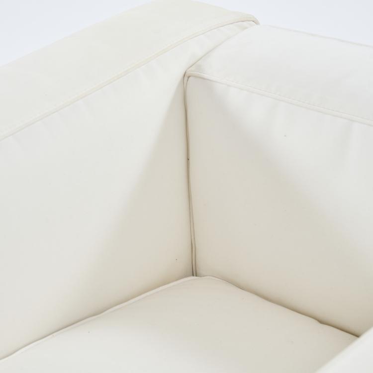 Bild 7 zu Objekt, Two armchairs 'LC 2', 1928 (design), Pierre Jeanneret,Charlotte Perriand,Le Corbusier Charles-&Eacute;douard Jeanneret-Gris, Cassina, Mailand / Milan, 181A 177