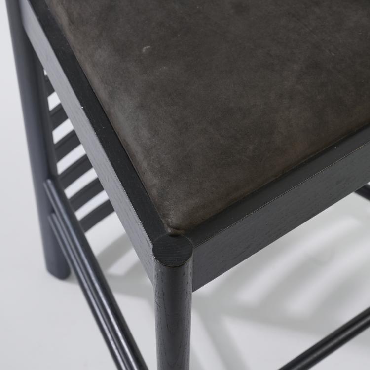 Bild 5 zu Objekt, Stuhl 'Hillhouse Chair', 1902 (Entwurf), Charles Rennie Mackintosh, Cassina, Mailand /Milan, 181A 160