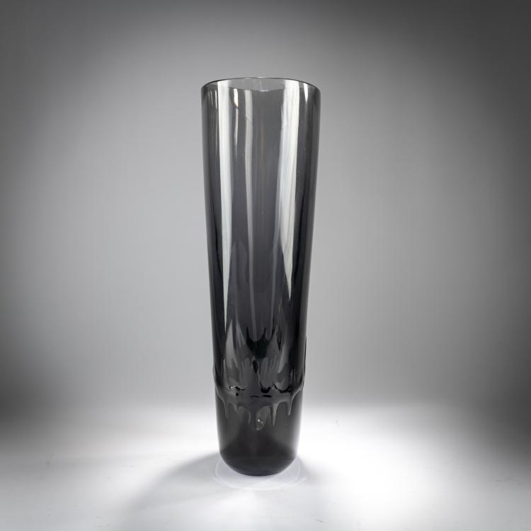 Bild 2 zu Objekt, Tall Vase 'Sommerso grigio violetto', 1956, Flavio Poli, Seguso s.r.l., Murano, 181B 649