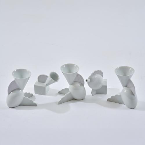 Three 'Onega' vases, as well as one 'Superior' and one 'Michigan' vase, 1982 (design)