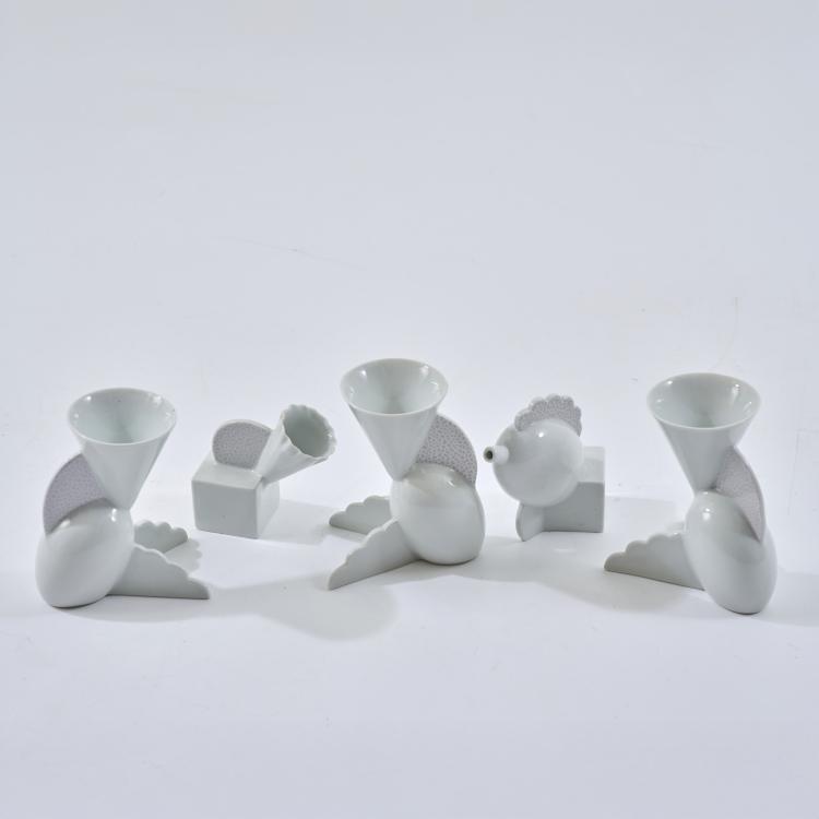 Hauptbild zu Objekt, Three 'Onega' vases, as well as one 'Superior' and one 'Michigan' vase, 1982 (design), Matteo Thun, Memphis, Mailand / Milan, 181A 50