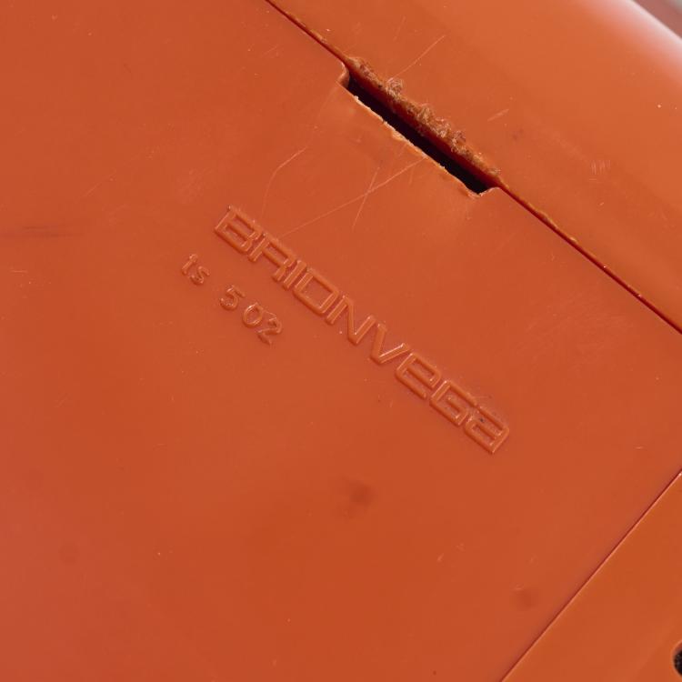 Bild 5 zu Objekt, Klappradios Siemens 'Rk 501 Alpha 2', 1968, Brionvega 'TS 502', 1964, Richard Sapper, Brionvega / Siemens, 181A 59