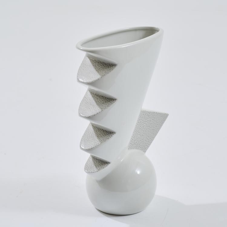 Hauptbild zu Objekt, Vase 'Titicaca', 1982 (design), Matteo Thun, Memphis, Mailand / Milan, 181A 51
