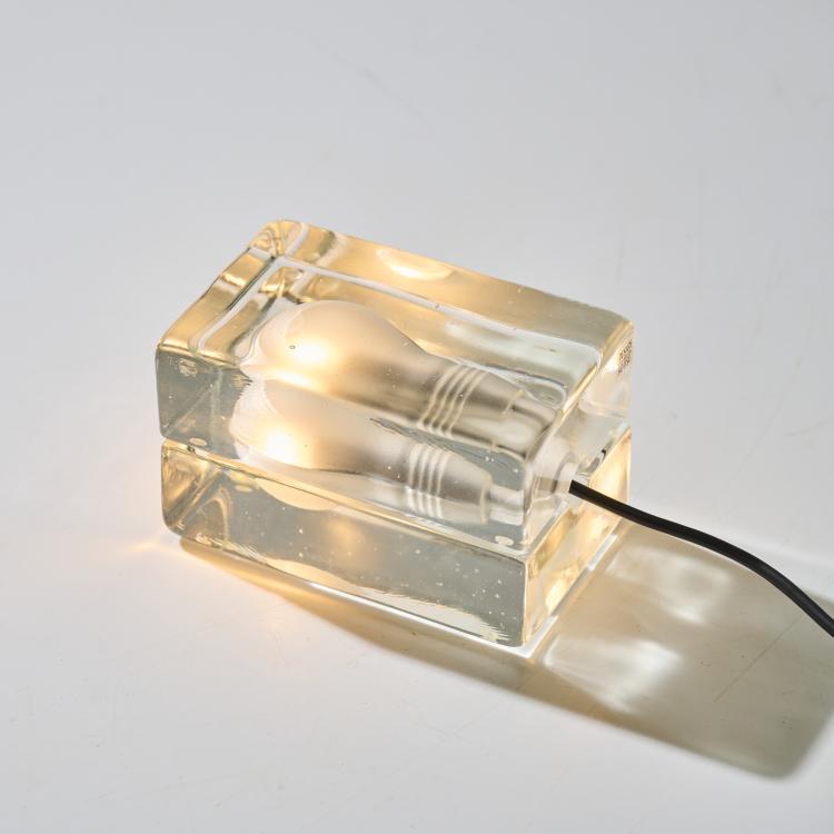 Bild 1 zu Objekt, Table light 'Block Lamp', 1996, Harri Koskinen, Design House Stockholm, 181A 44
