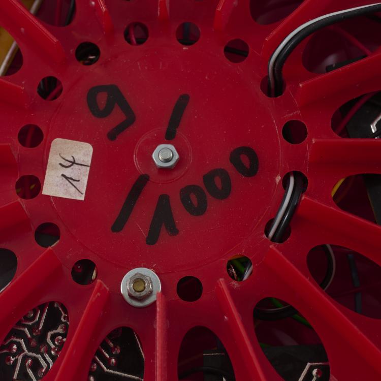 Bild 5 zu Objekt, Light object '(ON 125) - Pizza Lucciola', 1995, Klaus Geldmacher, Art Beier Design, 181A 42