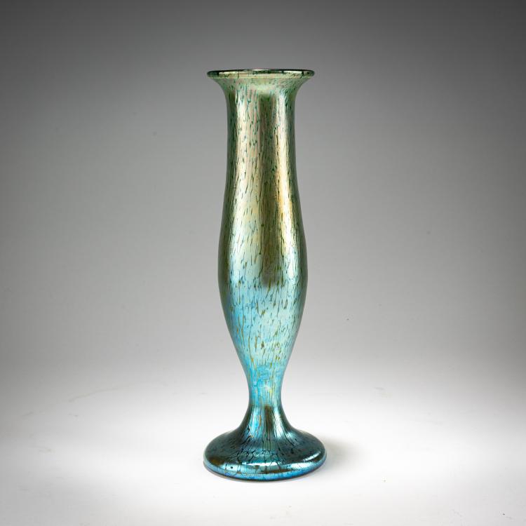 Hauptbild zu Objekt, Schlanke 'Papillon'-Vase, 1898-1900, L&ouml;tz Wwe., Klosterm&uuml;hle / Loetz, Klastersky Mlyn, 182A 194