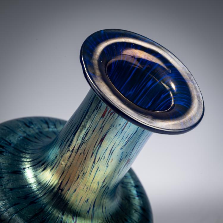 Bild 2 zu Objekt, 'Papillon'-Flasche, 1898-1900, L&ouml;tz Wwe., Klosterm&uuml;hle / Loetz, Klastersky Mlyn, 182A 195