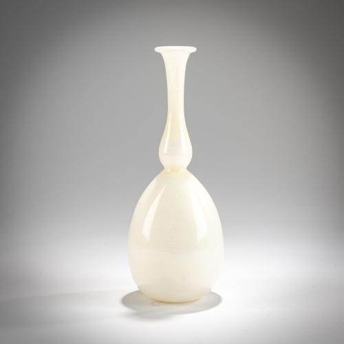 Small Vase 'Lattimo oro', 1921-23