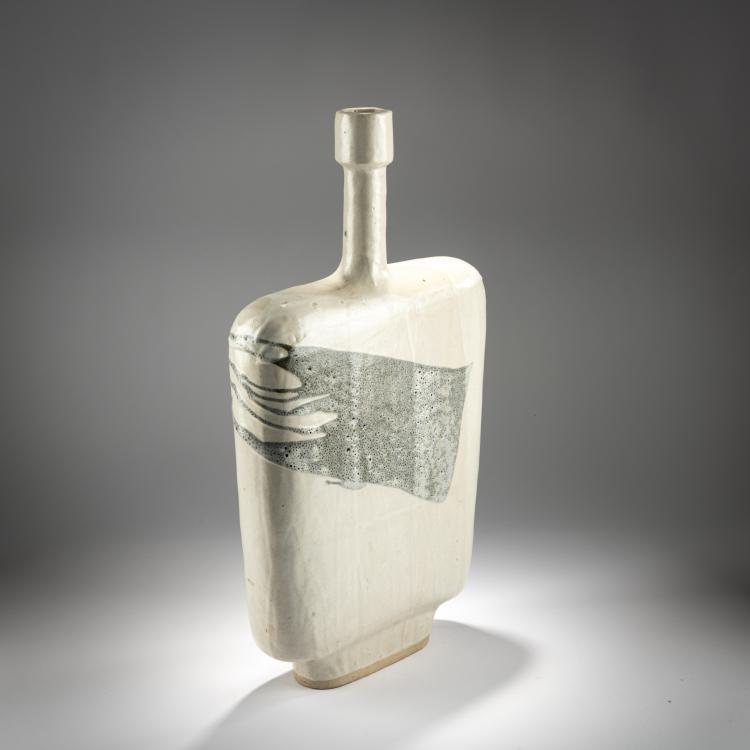 Bild 1 zu Objekt, Bottle vase, c. 1965, Dieter Crumbiegel, Crumbiegel, Dieter, 181A 69