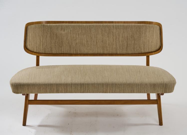 Bild 2 zu Objekt, Sitzgruppe: Sofa, zwei Sessel, Sofatisch, um 1958 (Entwurf), Herta-Maria Witzemann, Sch&ouml;rle & G&ouml;lz, Stuttgart, 182C 765