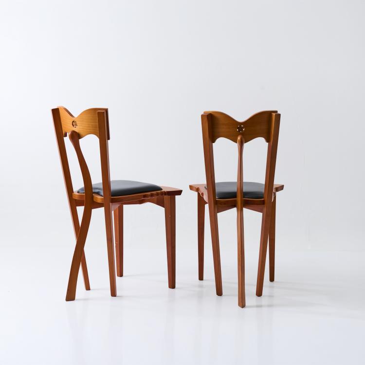 Bild 1 zu Objekt, Two chairs 'Dora', 1991 (design), Bořek &Scaron;&iacute;pek, Driade Aleph, Corsico, 182C 980