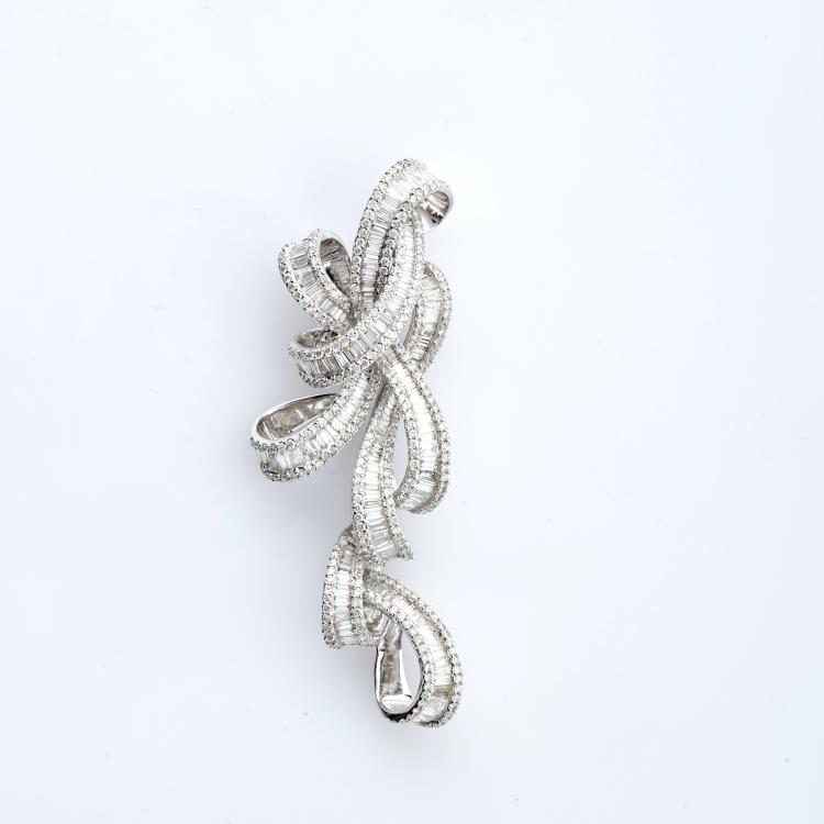 Hauptbild zu Objekt, Pendant set with diamonds, 182D 1089