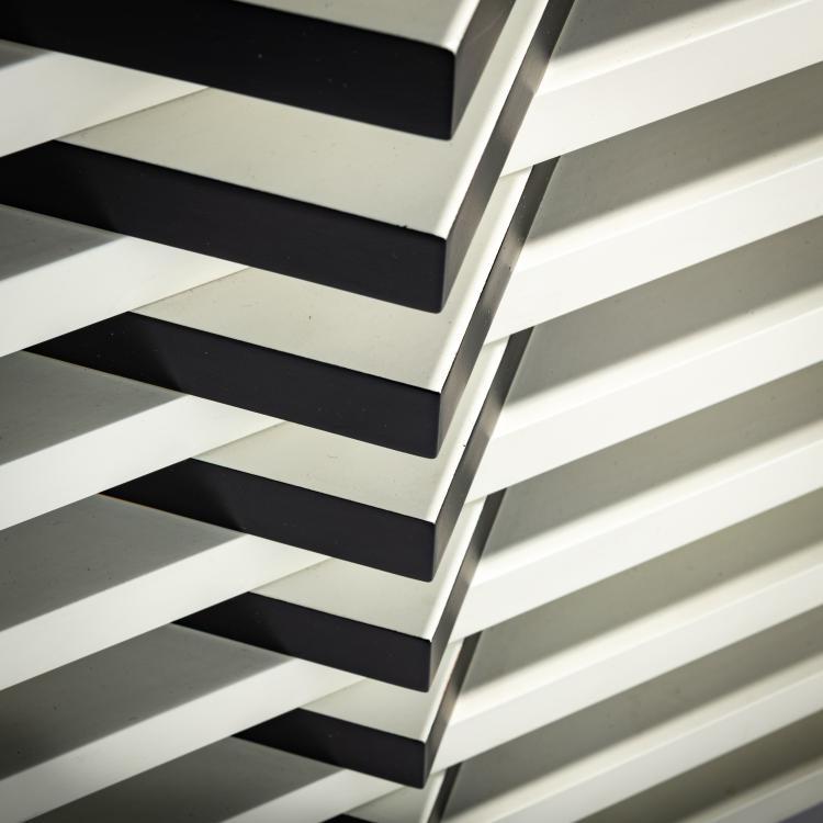 Bild 2 zu Objekt, Wall sculpture 'Project 323', 1988, Marcello Morandini, 181C 749