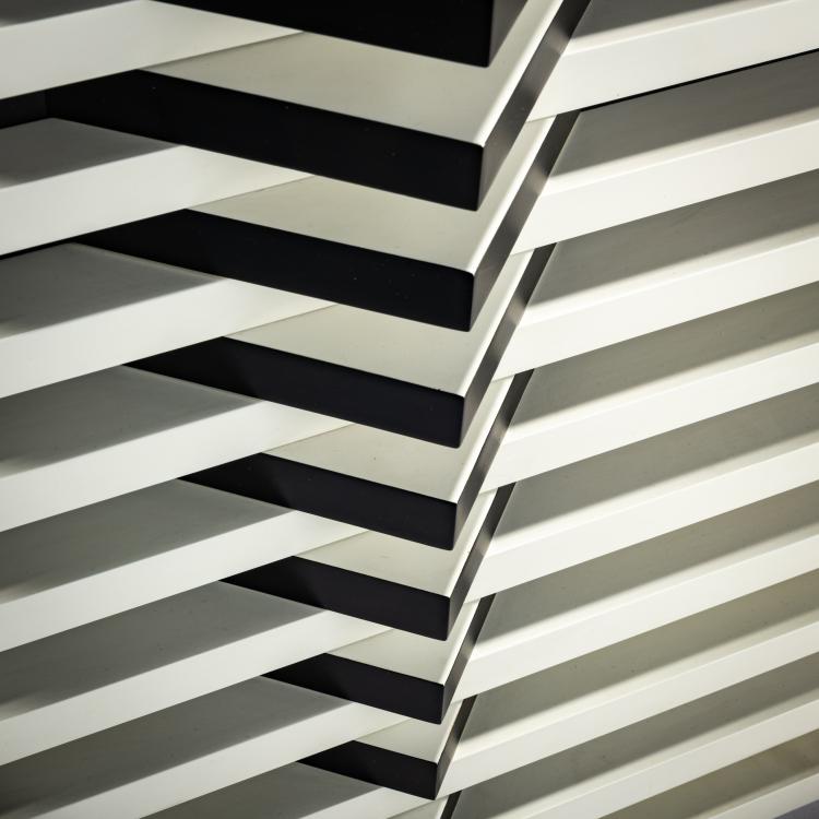 Bild 3 zu Objekt, Wall sculpture 'Project 323', 1988, Marcello Morandini, 181C 749