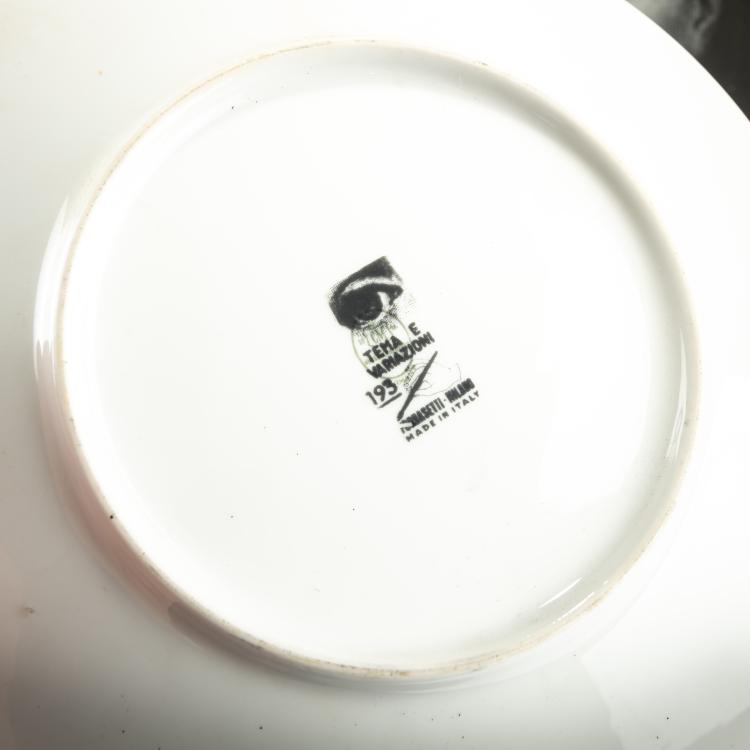 Bild 2 zu Objekt, Nine plates from the 'Tema e Variazioni' series, 1950s - 2000s, Piero Fornasetti, Fornasetti, Mailand / Milan, 181A 338