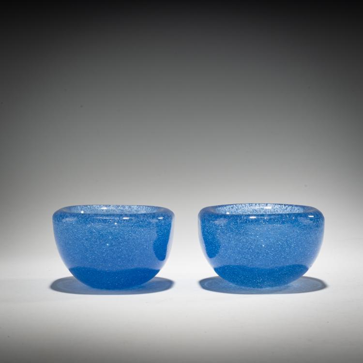Bild 1 zu Objekt, Two small bowls 'Sommerso a bollicine', c. 1935, Carlo Scarpa, Venini, Murano, 181B 576