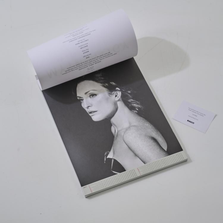 Bild 1 zu Objekt, Pirelli Calendar 'Mythology by Karl Lagerfeld', 2011, Karl Lagerfeld, Pirelli, Italien / Italy, 181C 831