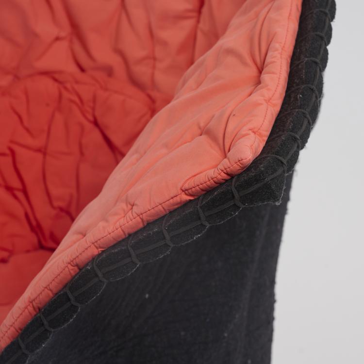 Bild 8 zu Objekt, Zwei Armlehnsessel 'i Feltri', 1986, Gaetano Pesce, Cassina, Mailand / Milan, 181A 462