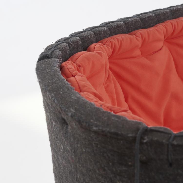 Bild 9 zu Objekt, Zwei Armlehnsessel 'i Feltri', 1986, Gaetano Pesce, Cassina, Mailand / Milan, 181A 462