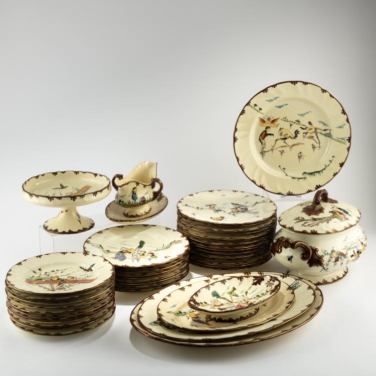Bild 4 zu Objekt, 43-piece tableware 'Parisien' 1875, Antoine-Albert Richard, Richard-Froment, Barluet & Cie., Creil, 182A 334