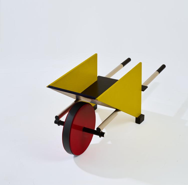 Bild 1 zu Objekt, Kinderschubkarre 'Kruiwagen', 1923 (Entwurf), Gerrit Rietveld, van de Groenekan, Gerard A., Utrecht, 181A 157