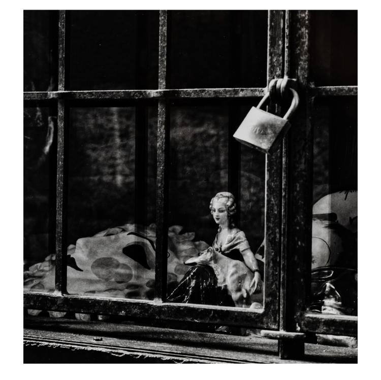 Bild 3 zu Objekt, 4 photographs 'Venice', 1982-84 (printed probably later), Ingrid von Kruse, 181C 764